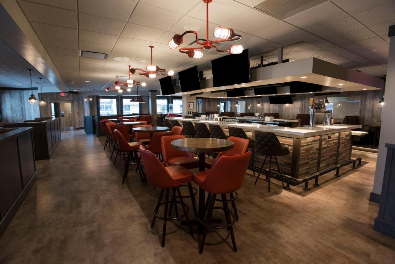 Holiday Inn Rock Island-Quad Cities By Ihg Экстерьер фото